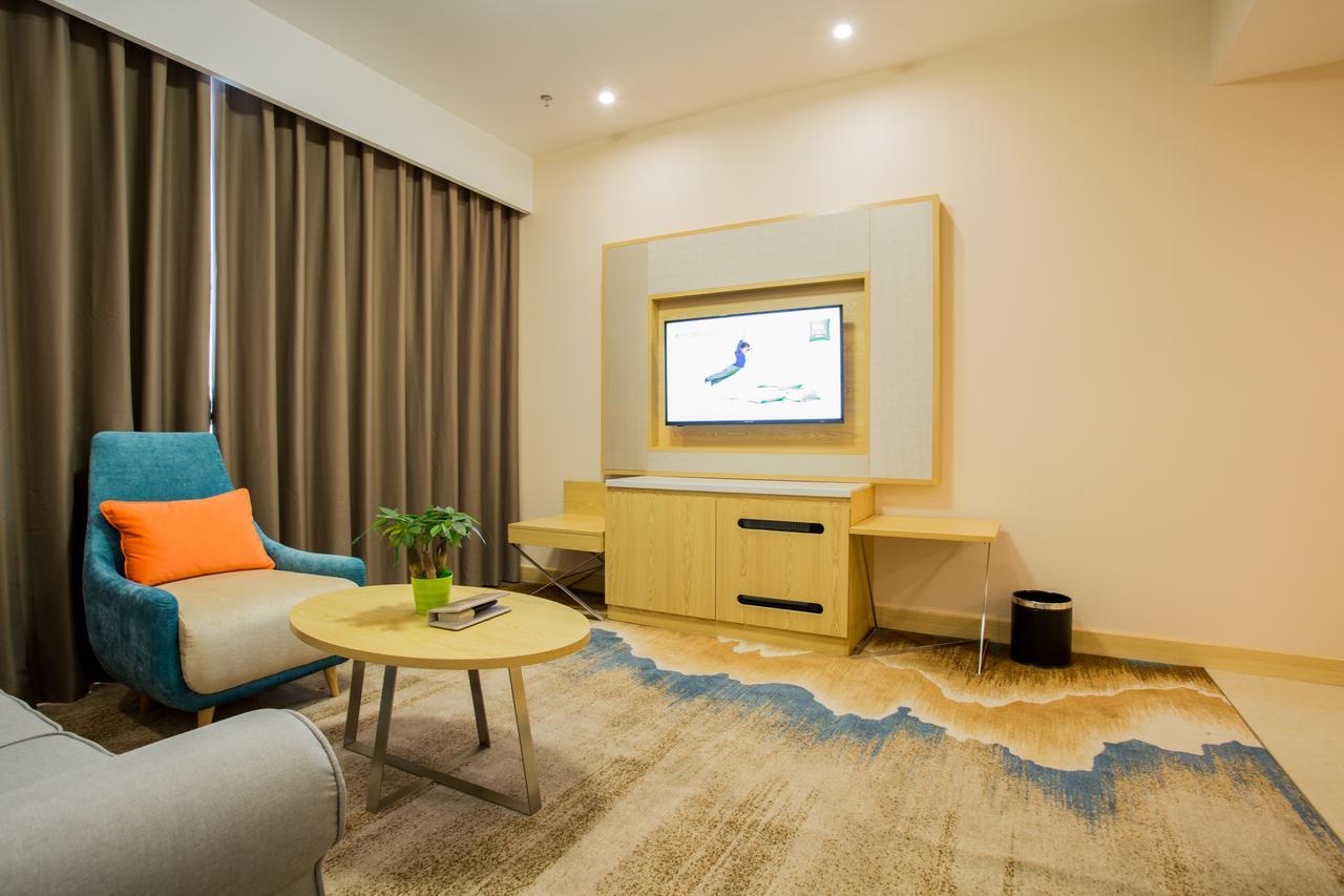 Ibis Styles Changsha Intl Exhibition Ctr Huangxing Exterior photo